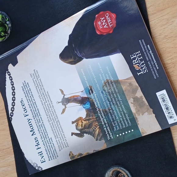 Remarkable Cults - Picture 3 of 5